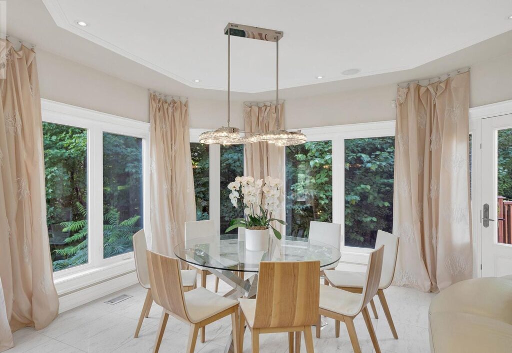 Chateau de Vaughan: A Rare Find in Vaughan Real Estate